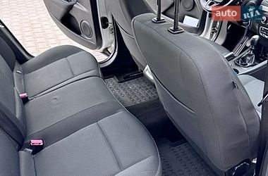 Седан Renault Fluence 2010 в Львові