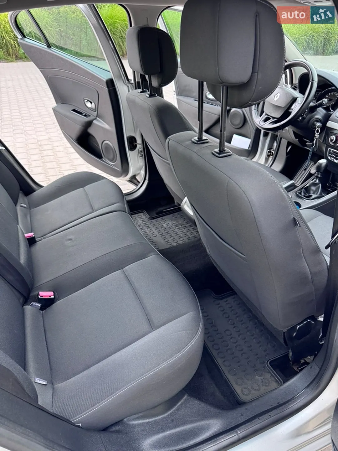2010 Renault Fluence - мініатюра 33