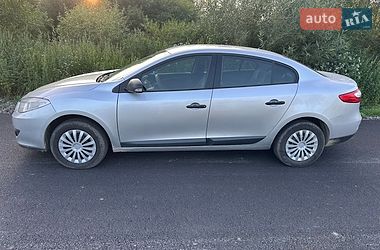 Седан Renault Fluence 2010 в Львове