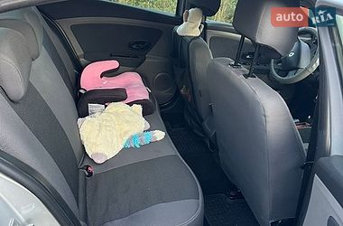 Седан Renault Fluence 2010 в Львове