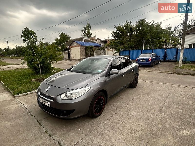 Седан Renault Fluence 2011 в Вольногорске