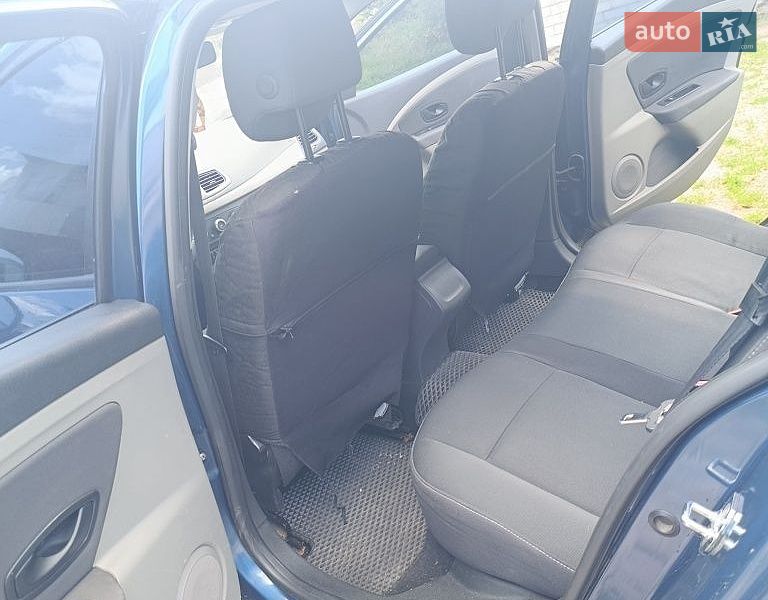 Седан Renault Fluence 2011 в Полтаве