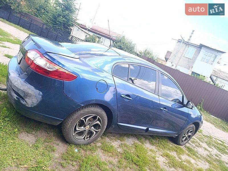 Седан Renault Fluence 2011 в Полтаве