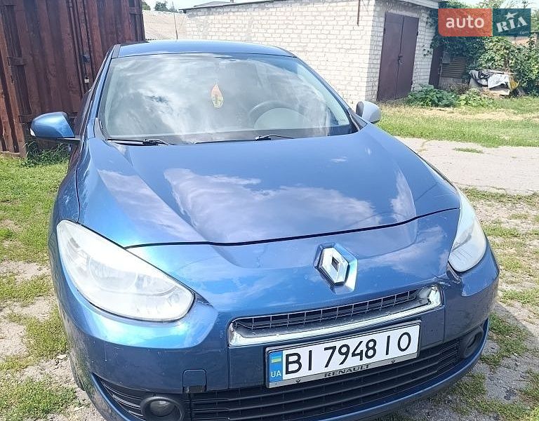 Седан Renault Fluence 2011 в Полтаве