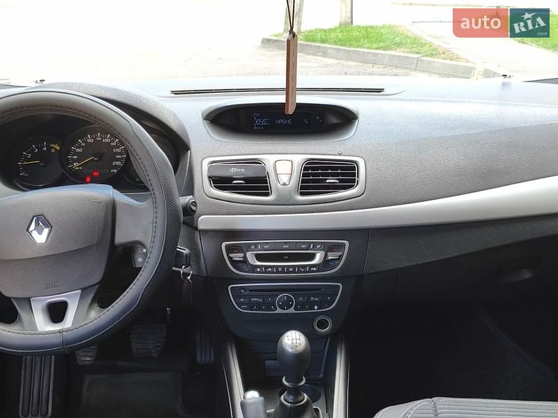 Седан Renault Fluence 2011 в Харькове