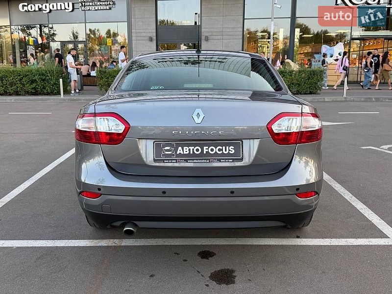 Седан Renault Fluence 2013 в Киеве