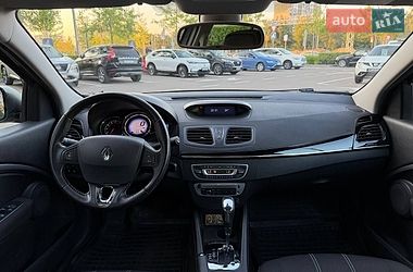 Седан Renault Fluence 2013 в Киеве