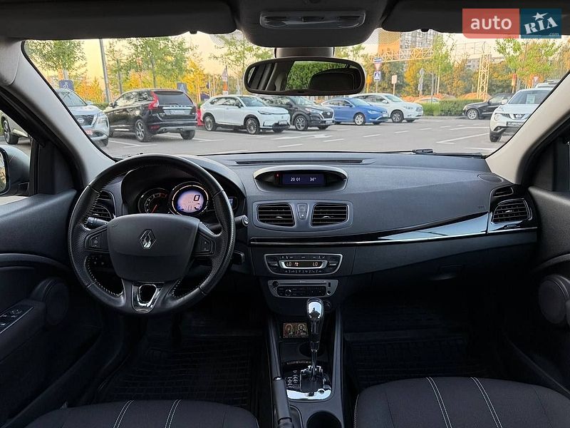 Седан Renault Fluence 2013 в Киеве