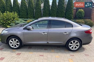 Седан Renault Fluence 2010 в Вараші