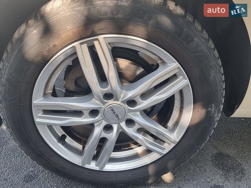 Седан Renault Fluence 2013 в Буче
