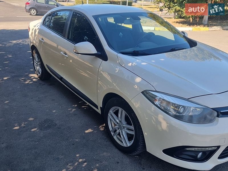Седан Renault Fluence 2013 в Буче