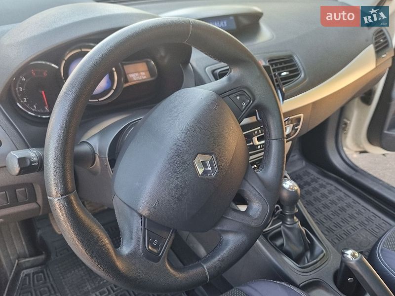Седан Renault Fluence 2013 в Буче