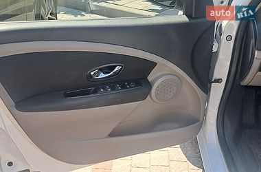 Седан Renault Fluence 2012 в Запорожье