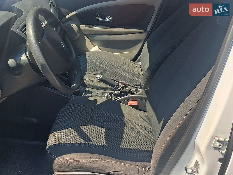 Седан Renault Fluence 2012 в Запорожье