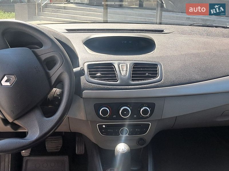 Седан Renault Fluence 2012 в Запорожье