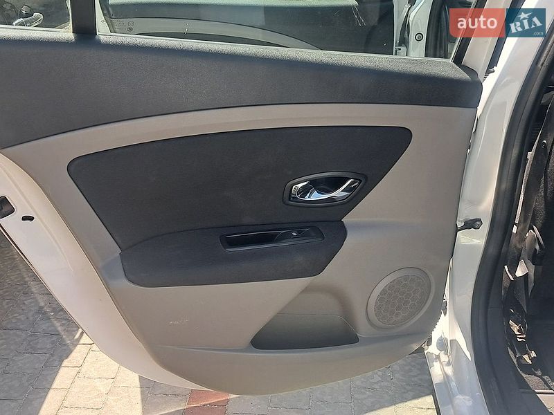 Седан Renault Fluence 2012 в Запорожье