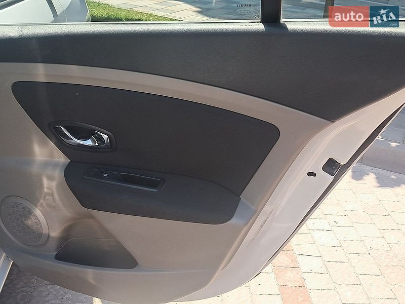 Седан Renault Fluence 2012 в Запорожье