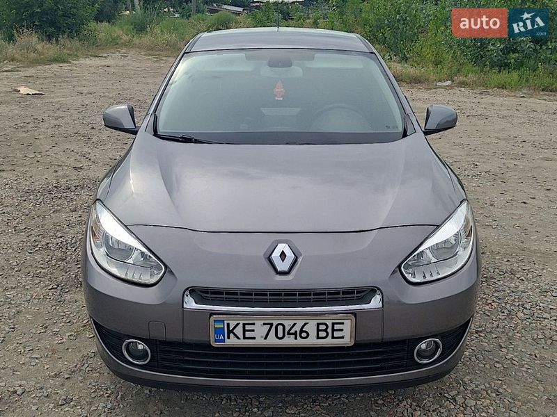 Седан Renault Fluence 2011 в Дніпрі