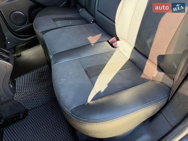 Седан Renault Fluence 2011 в Кропивницькому