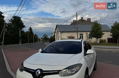 Седан Renault Fluence 2015 в Яворове