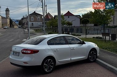 Седан Renault Fluence 2015 в Яворові