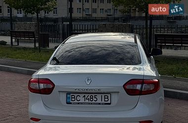 Седан Renault Fluence 2015 в Яворове