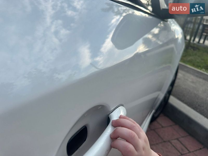 Седан Renault Fluence 2015 в Яворове