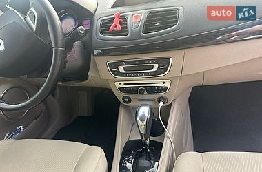 Седан Renault Fluence 2015 в Яворове