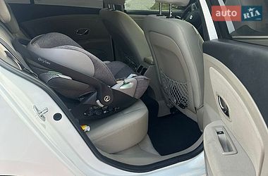 Седан Renault Fluence 2015 в Яворове
