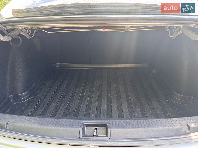 Седан Renault Fluence 2013 в Павлограде