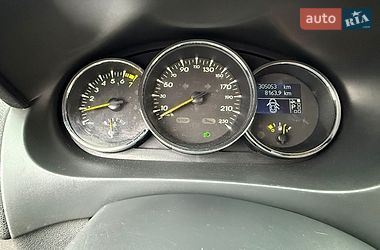 Седан Renault Fluence 2010 в Жовкве