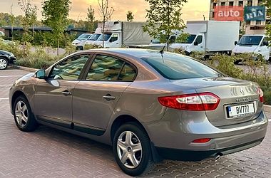 Седан Renault Fluence 2016 в Києві