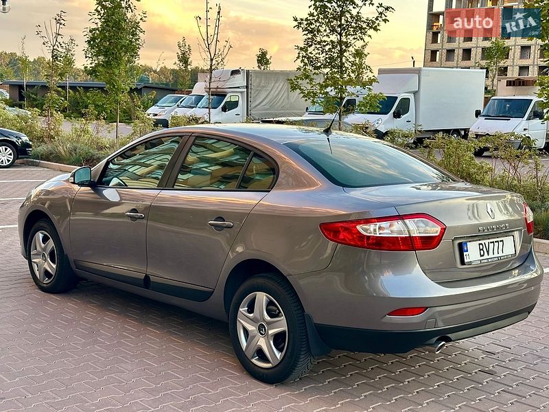 Седан Renault Fluence 2016 в Києві