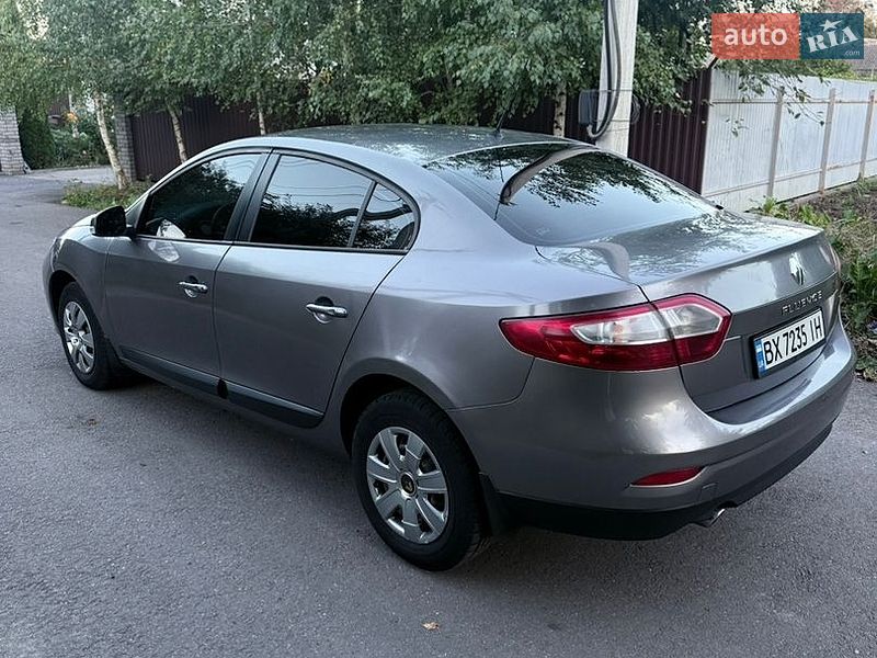 Седан Renault Fluence 2014 в Львові