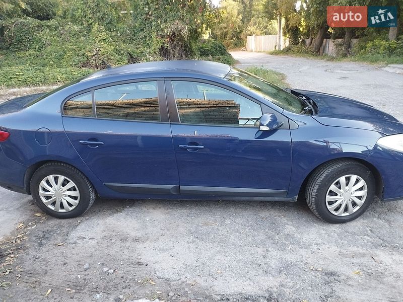 Седан Renault Fluence 2010 в Дніпрі фото 3 Седан Renault Fluence 2010 в Дніпрі