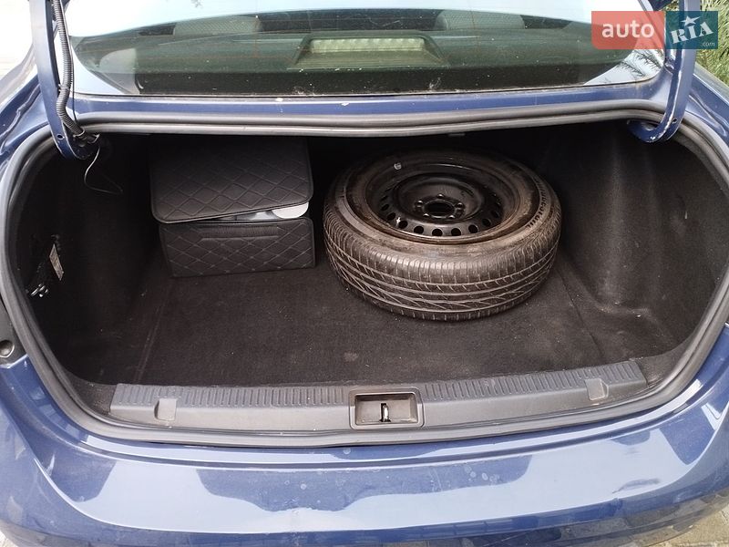 Седан Renault Fluence 2010 в Дніпрі фото 11 Седан Renault Fluence 2010 в Дніпрі