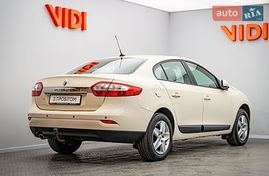 Седан Renault Fluence 2016 в Киеве