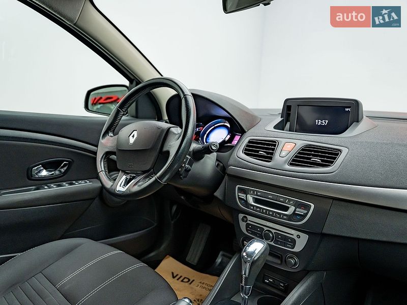 Седан Renault Fluence 2016 в Киеве
