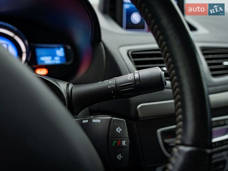 Седан Renault Fluence 2016 в Киеве