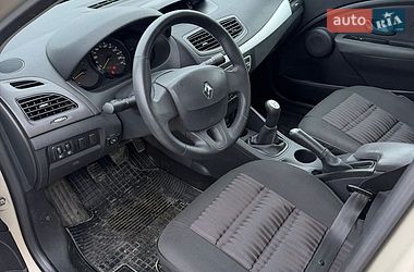 Седан Renault Fluence 2010 в Киеве фото 8 Седан Renault Fluence 2010 в Киеве