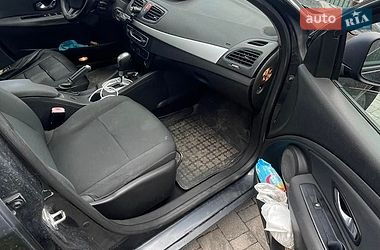 Седан Renault Fluence 2010 в Львові