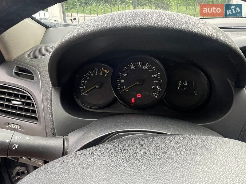 Седан Renault Fluence 2010 в Львові