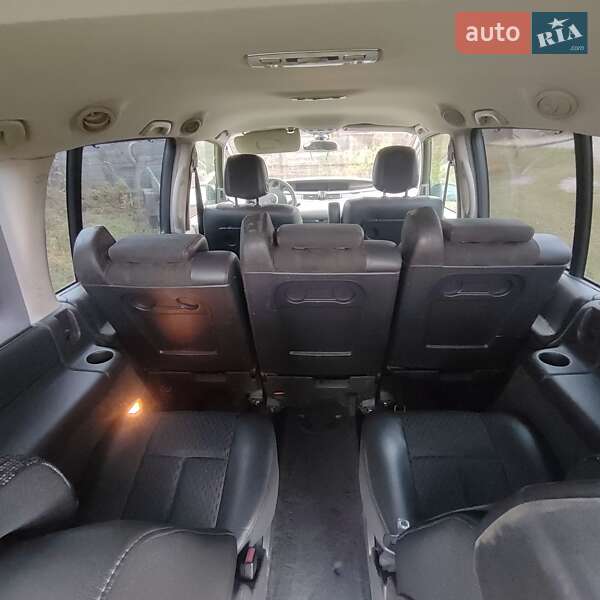 Минивэн Renault Grand Espace 2010 в Иванкове