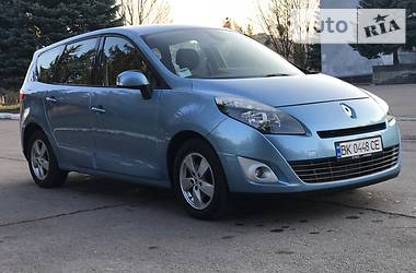 Универсал Renault Grand Scenic 2010 в Ровно