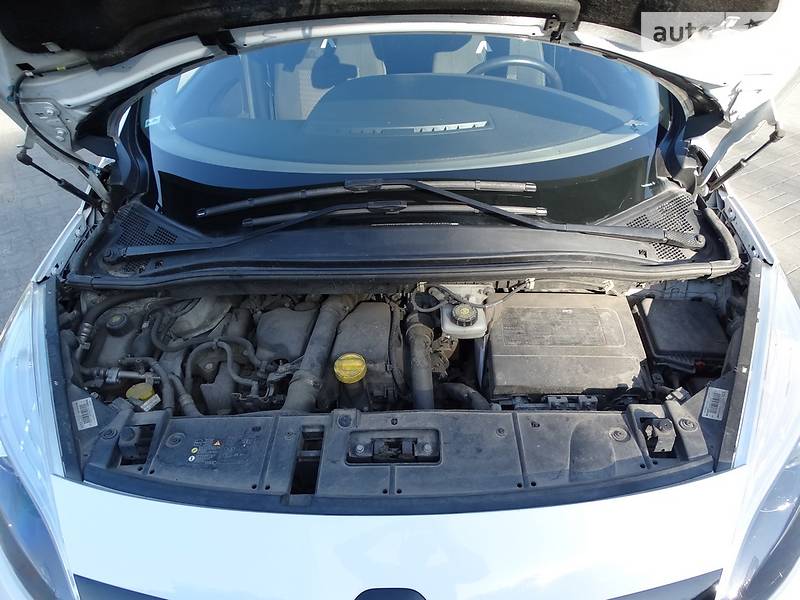 Універсал Renault Grand Scenic 2014 в Дніпрі