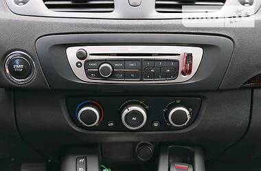 Мінівен Renault Grand Scenic 2012 в 