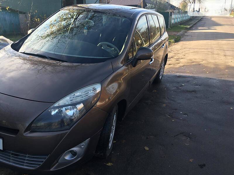 Renault Grand Scenic