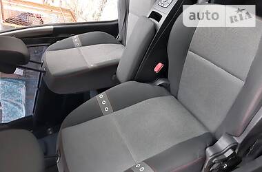 Мінівен Renault Grand Scenic 2012 в 