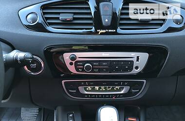 Мінівен Renault Grand Scenic 2012 в 