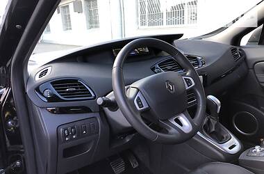 Мінівен Renault Grand Scenic 2012 в 